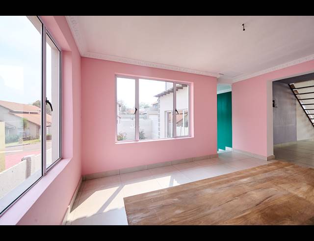 4 BEDROOM HOUSE FOR SALE IN BUCCLEUCH